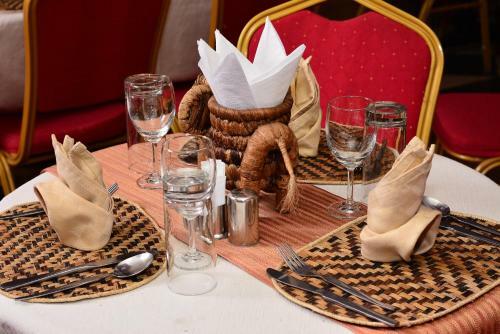 Bed & Breakfast Airport Seasons Hotel