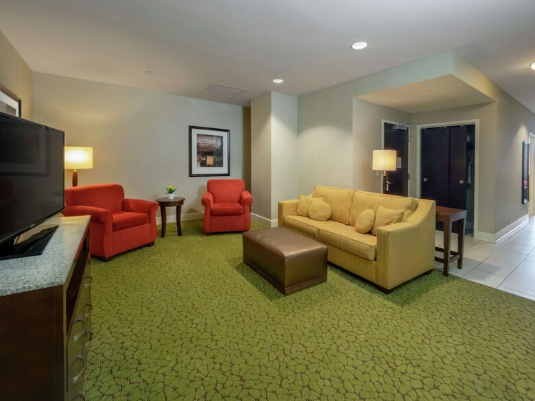 Hotel Holiday Inn Buffalo Downtown