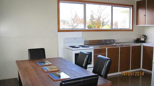 High Country Lodge, Motels & Backpackers