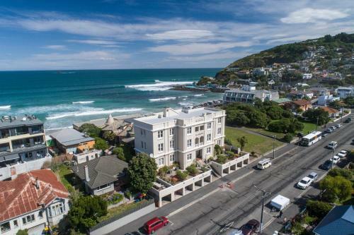 Aparthotel Apartments At St Clair