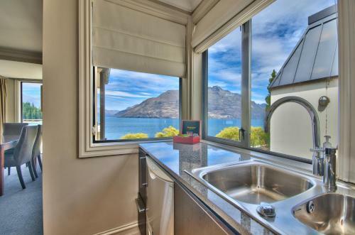 Private Apartments At The Beacon