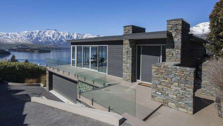 Villa The Views
