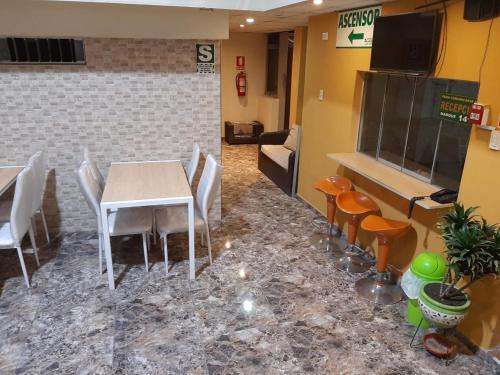 Hotel Las Lomas
