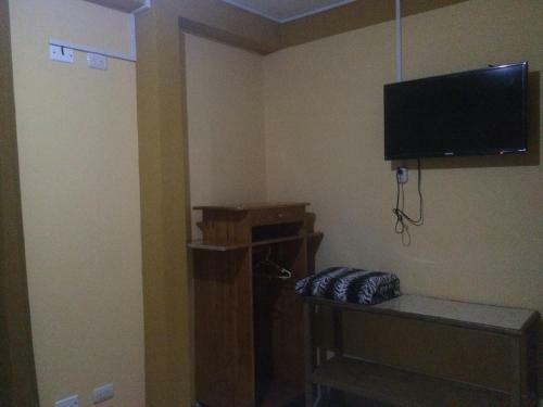 Hotel Hostal Vicu�a