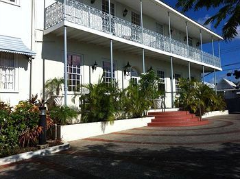 Hotel The Savannah