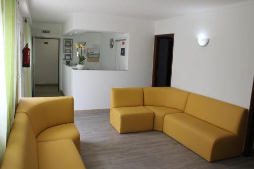 Hostal Residencial Tropic�lia Al