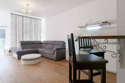 Modern Apartment Wenecja?ska