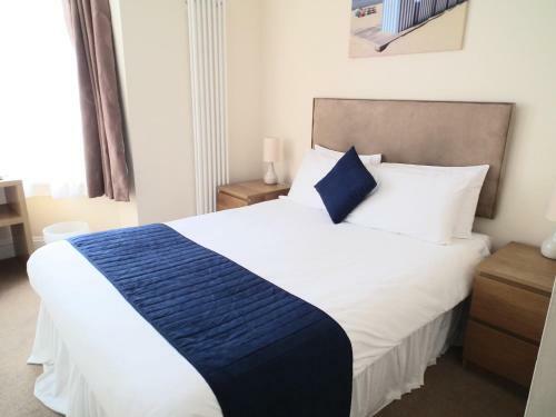 Hostal The Kelvin Guest House