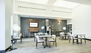 Hotel Ilunion Valencia 3