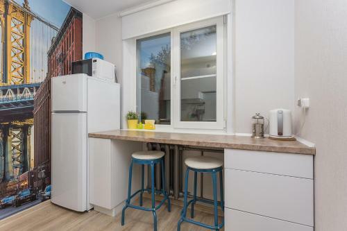 Metro Krasny Prospekt Apartment