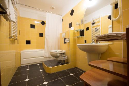 Hostal Restaurant Pensiune Bucovina