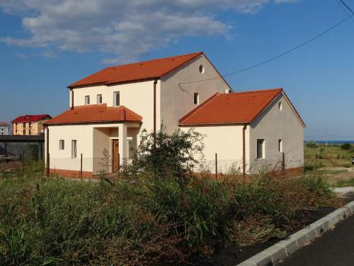 Hostal Vila Calypso Costinesti