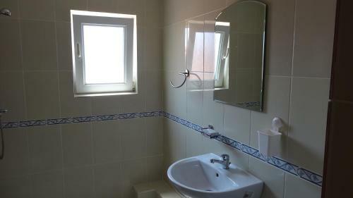 Hostal Vila Calypso Costinesti