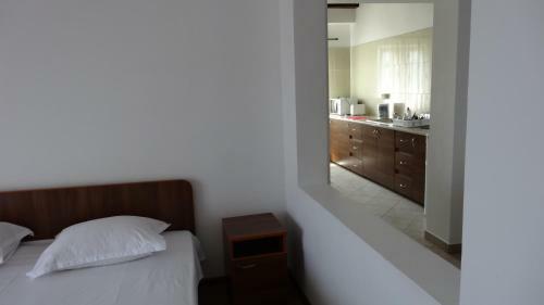Hostal Vila Calypso Costinesti