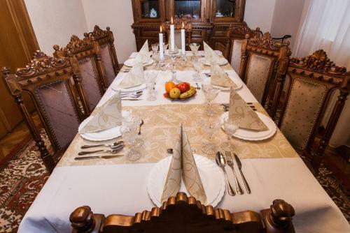 Hostal Vila Condor Sinaia