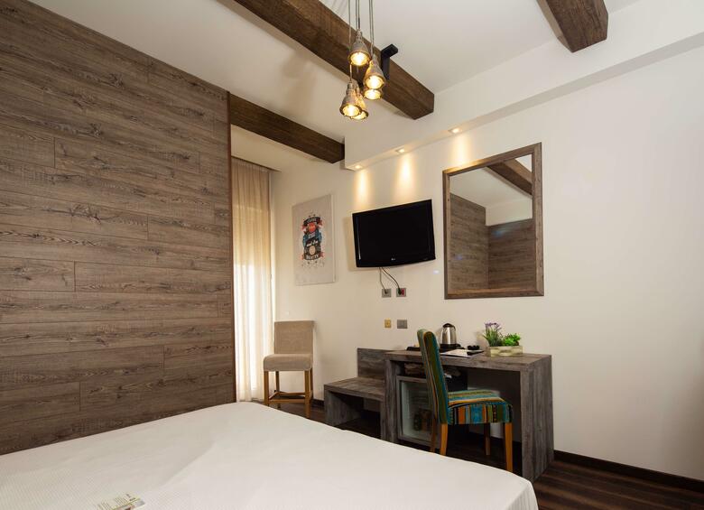 Best Western Maison B Hotel