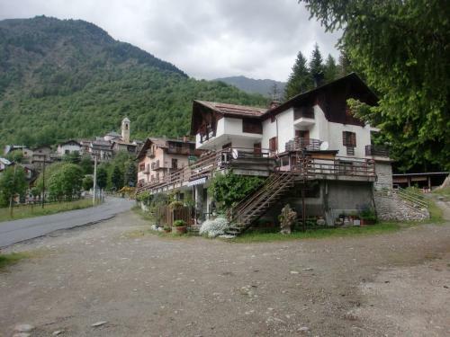 Hotel Chalet Dell'ischiator