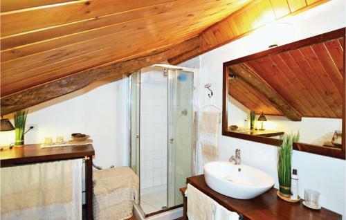 Three-bedroom Holiday Home In Bene Vagienna Cn