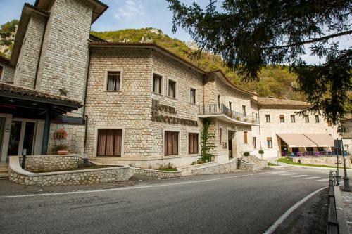 Hotel Roccaporena & La Margherita