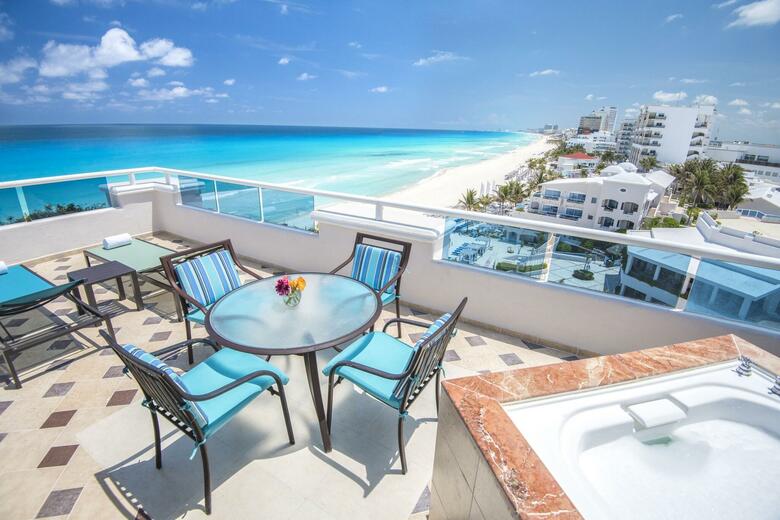 Hotel Wyndham Alltra Cancun - All-inclusive Resort