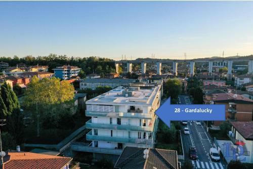 Apartamento Desenzanoloft "gardalucky" Accomodate Until 8 People's