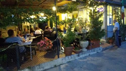Hostal Affitta Camere Da Lalla