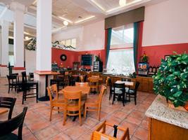 Americinn Hotel & Suites