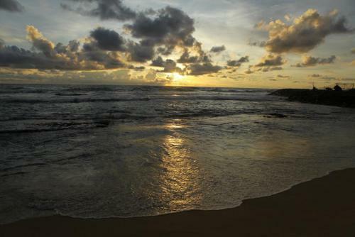Apartamento Hikka Beach Flat