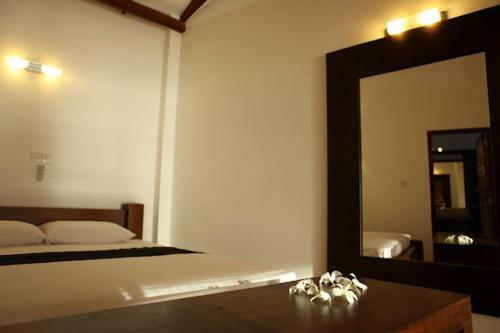 Apartamento Hikka Beach Flat