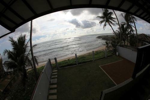 Apartamento Hikka Beach Flat