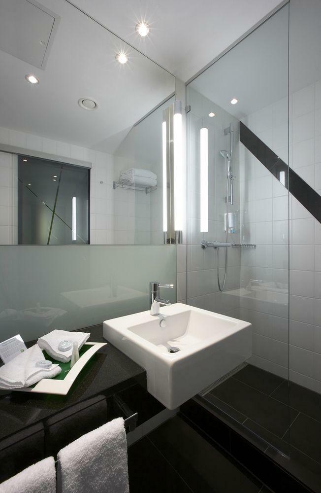 Hotel Holiday Inn Zurich Messe
