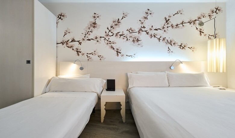 Hotel Catalonia La Boquer�a