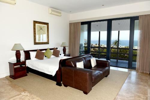 Hostal 51 On Camps Bay