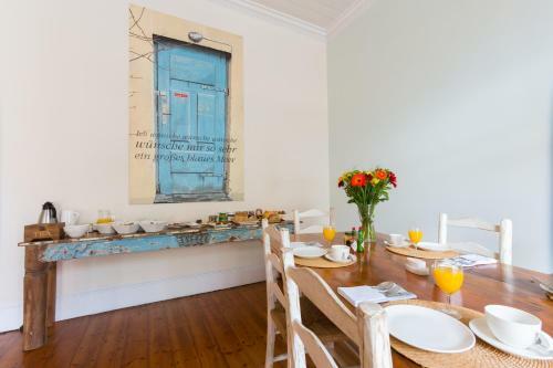 Bed & Breakfast Six On Scott Guesthouse