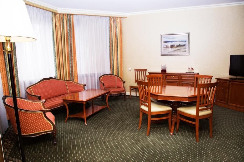 Hotel President