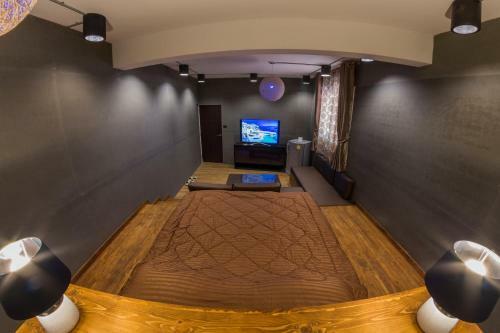 Maximize Luxury Apartment