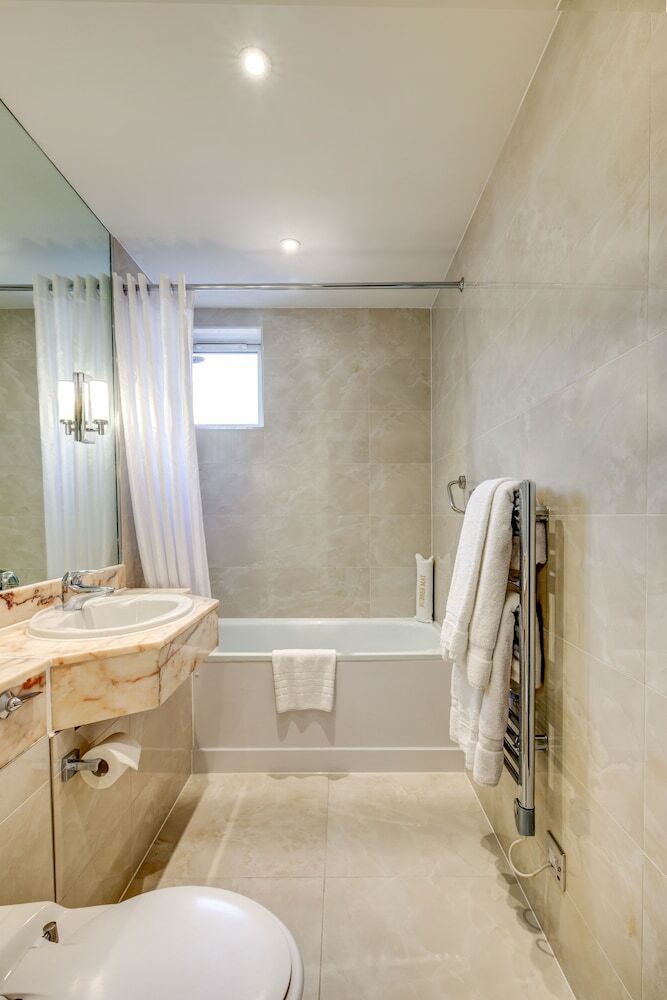 Hotel Rathbone