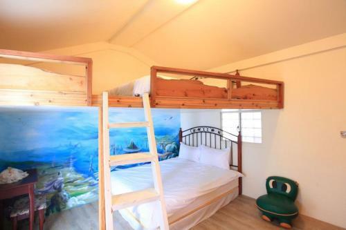 5 Loaves 2 Fish B&B