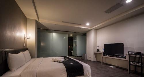 Posada Taipei Bridge Sparkle Hotel