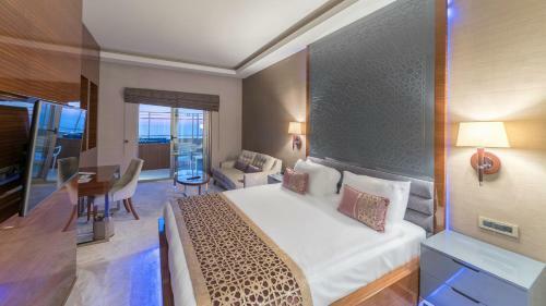 Hotel Ramada Resort Kusadasi & Golf