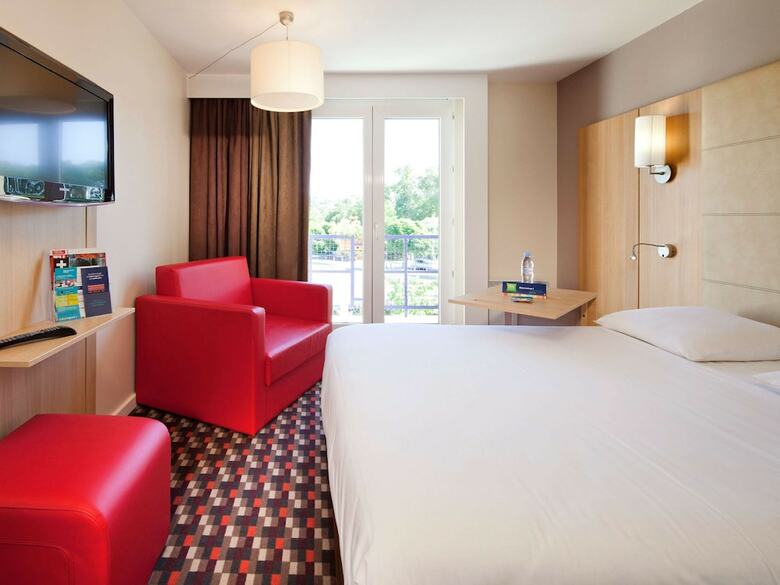 Hotel Ibis Styles Chinon (formerly All Seasons)