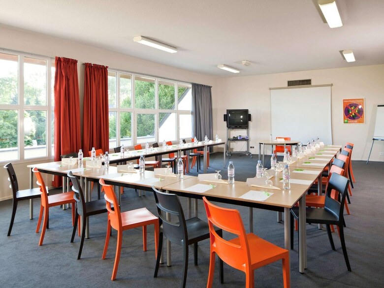 Hotel Ibis Styles Chinon (formerly All Seasons)
