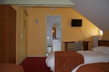 Brit Hotel La Croix Blanche