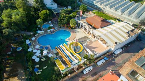 First Class Hotel (all Inclusive)
