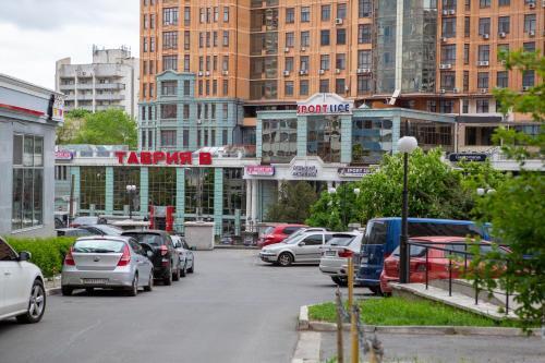Apartments On Henuezskaya 5