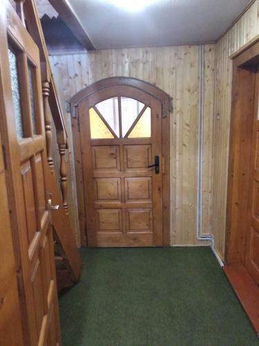 Lodge Guest House Pid Lypamy