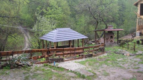 Lodge Pryvatna Sadyba U Myroslavy