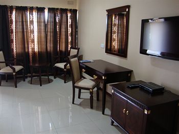 Riverside Hotel And Conference Centre