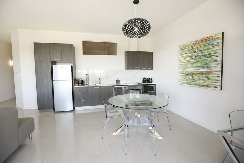 Indulge Apartments Cbd