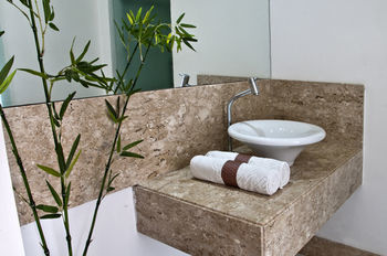 New Dhunas Motel - Adult Only
